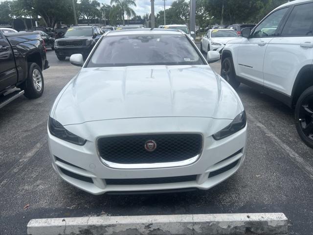 2017 Jaguar XE 25t