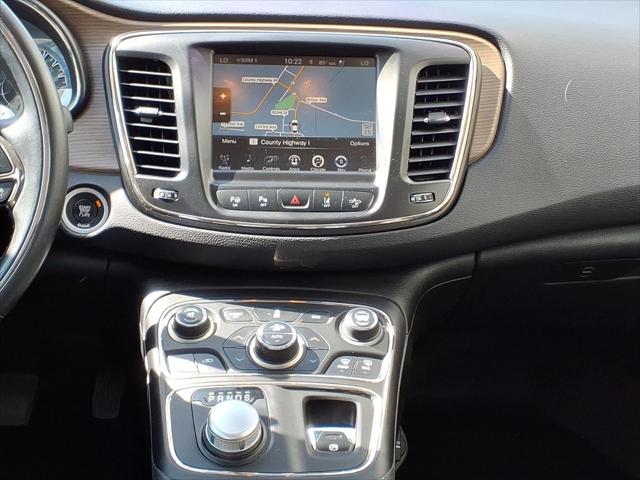 2015 Chrysler 200 C