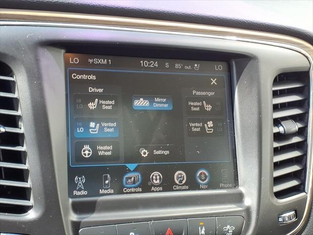 2015 Chrysler 200 C