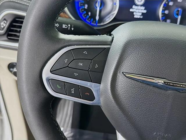 2023 Chrysler Pacifica Limited AWD