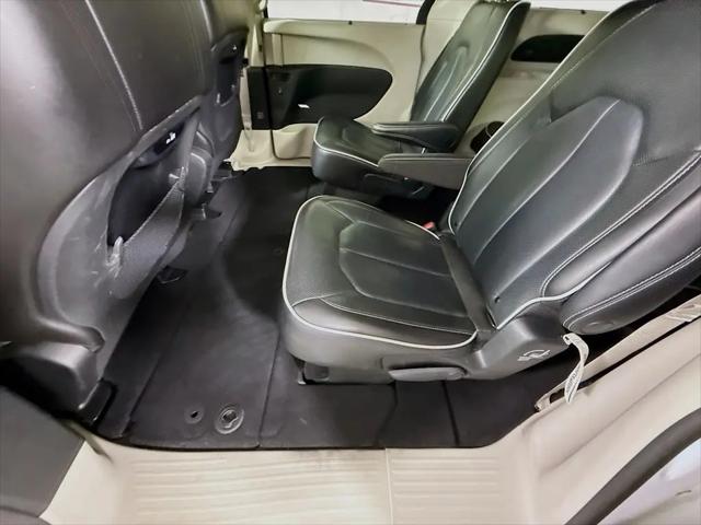 2023 Chrysler Pacifica Limited AWD
