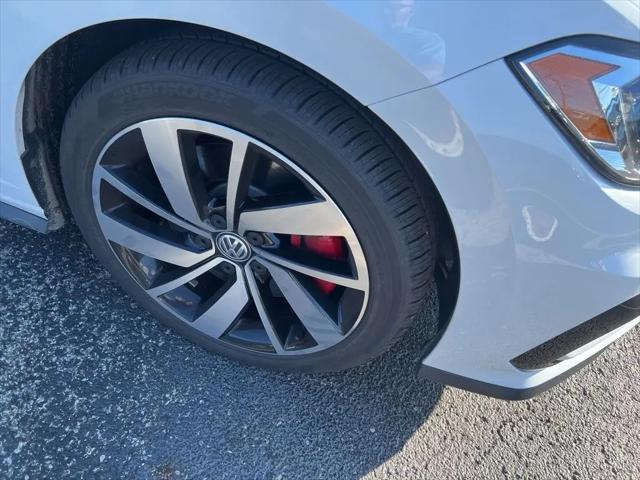 2020 Volkswagen Jetta GLI 2.0T S