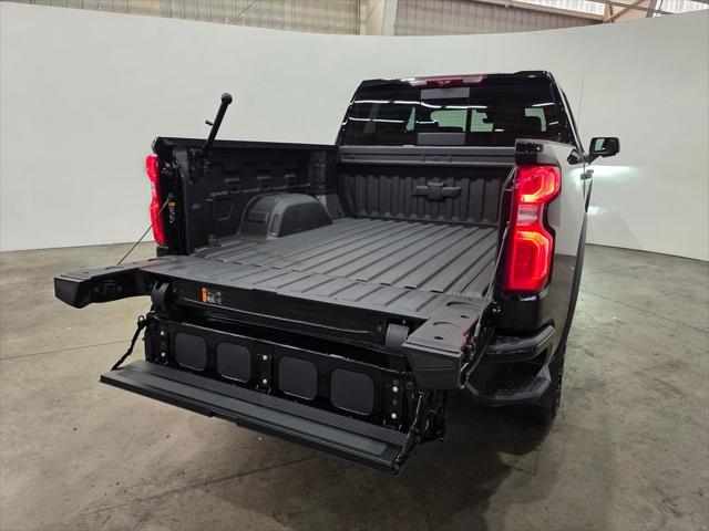 2025 Chevrolet Silverado 1500 4WD Crew Cab Short Bed ZR2