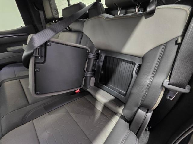 2025 Chevrolet Silverado 1500 4WD Crew Cab Short Bed ZR2