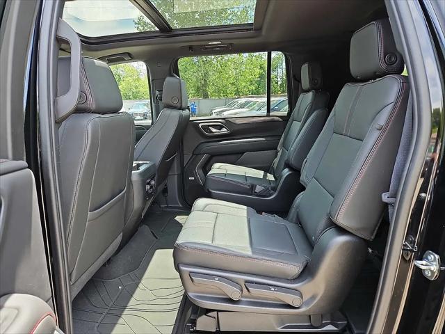 2024 Chevrolet Suburban 4WD RST