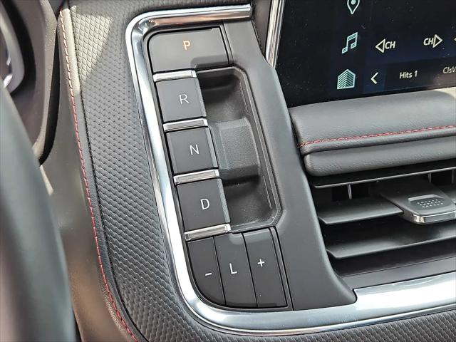 2024 Chevrolet Suburban 4WD RST