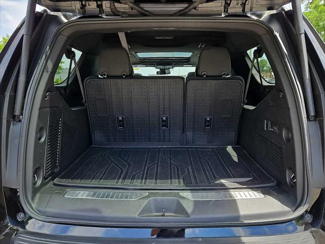 2024 Chevrolet Suburban 4WD RST