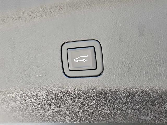 2024 Chevrolet Suburban 4WD RST