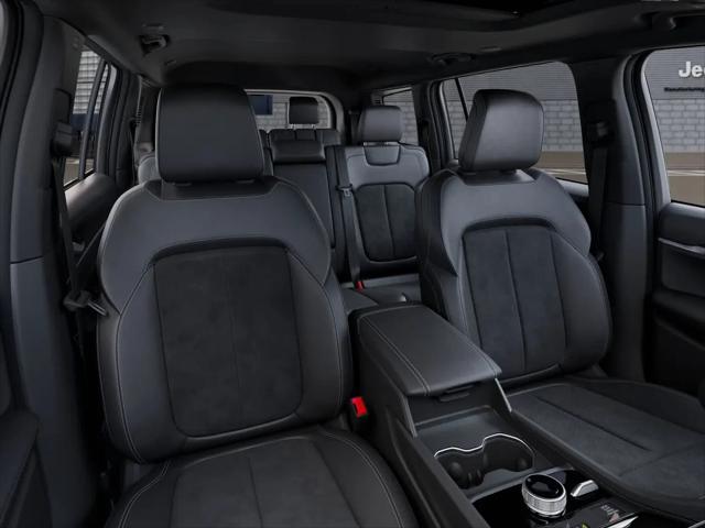 2026 Jeep Grand Cherokee L Altitude 4x4