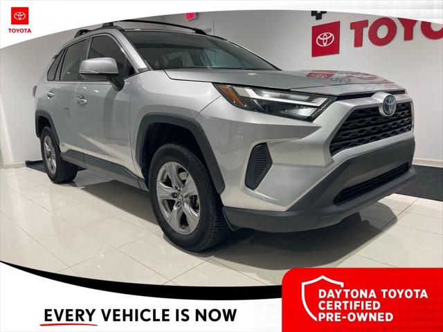 2022 Toyota RAV4 Hybrid XLE