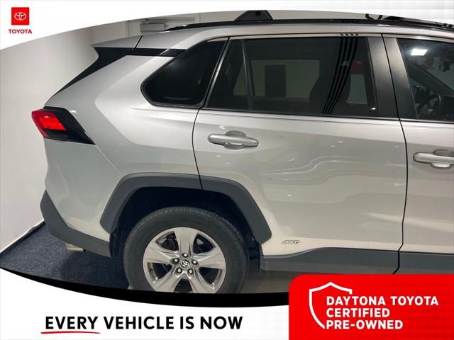 2022 Toyota RAV4 Hybrid XLE