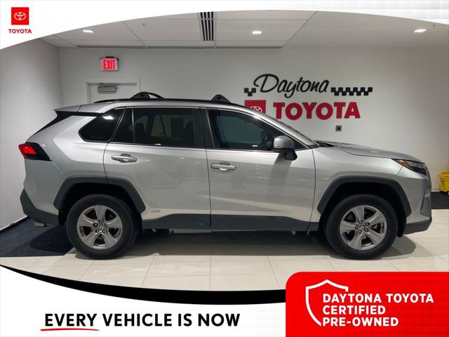 2022 Toyota RAV4 Hybrid XLE