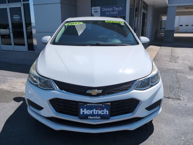2017 Chevrolet Cruze LS Auto