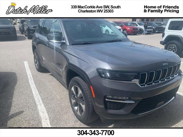 2022 Jeep Grand Cherokee 4xe Limited 4x4 2022 Jeep Grand Cherokee 4xe Limited 4x4