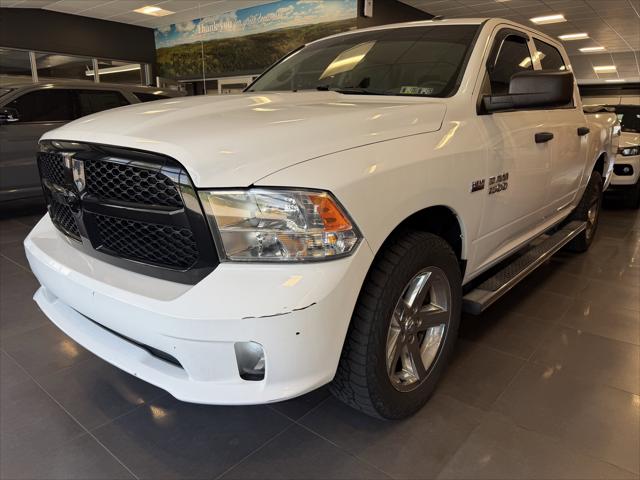 2017 RAM 1500 Express Crew Cab 4x4 57 Box 2017 RAM 1500 Express Crew Cab 4x4 57 Box
