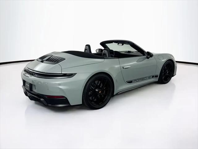 2026 Porsche 911 Carrera 4 GTS Cabriolet