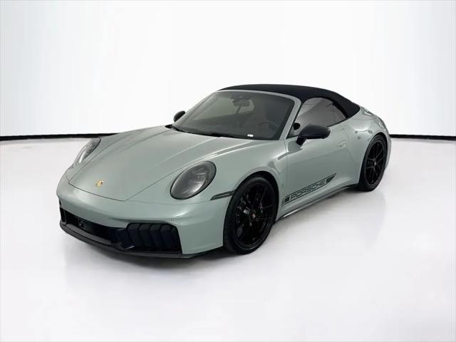 2026 Porsche 911 Carrera 4 GTS Cabriolet