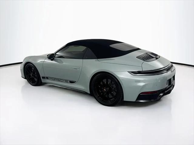 2026 Porsche 911 Carrera 4 GTS Cabriolet