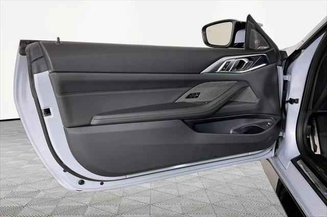 2025 BMW M4 Standard