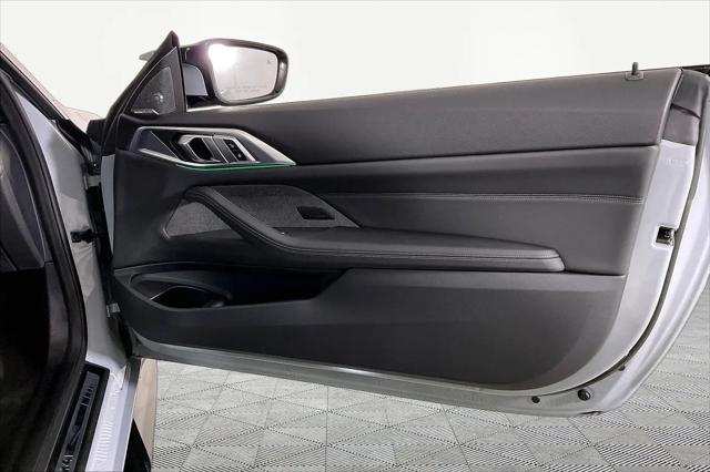 2025 BMW M4 Standard