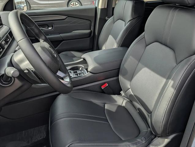2026 Honda Pilot Touring Blackout