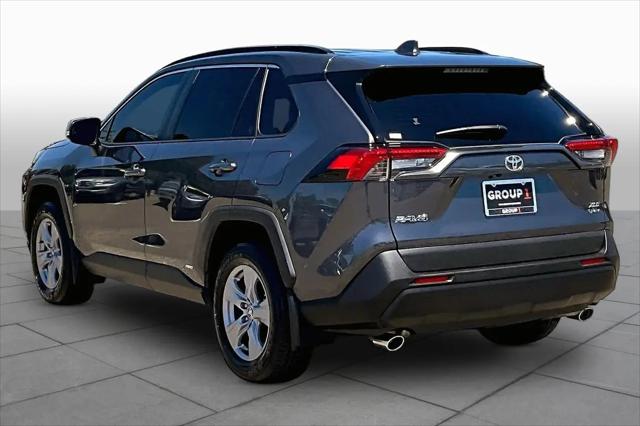 2025 Toyota RAV4 Hybrid XLE