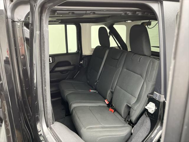 2022 Jeep Wrangler Unlimited Sahara 4x4