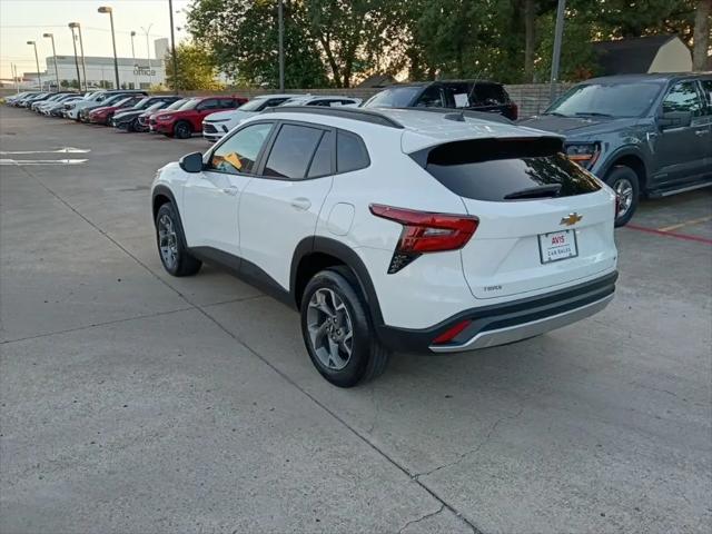 2025 Chevrolet Trax FWD LT