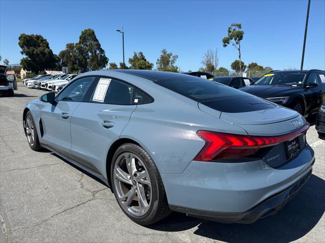 2024 Audi e-tron GT Premium Plus quattro