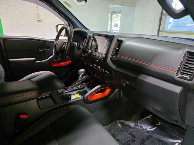 2022 Nissan Frontier Crew Cab PRO-4X 4x4
