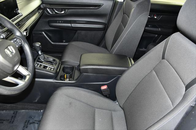 2025 Honda CR-V LX AWD