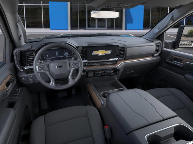 2026 Chevrolet Silverado 2500HD Crew Cab, Standard Bed, LT, 4WD