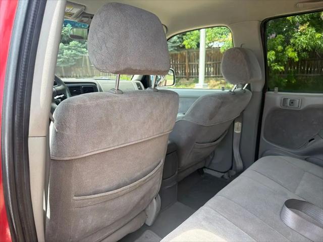 2003 Toyota Tacoma Base V6