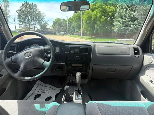 2003 Toyota Tacoma Base V6