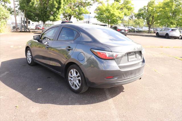 2018 Toyota Yaris iA Auto (Natl)