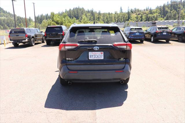 2021 Toyota RAV4 Hybrid LE
