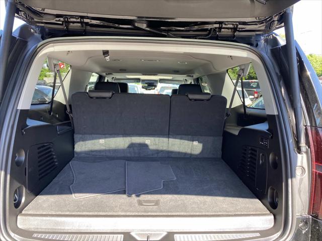 2020 Chevrolet Suburban 4WD LT