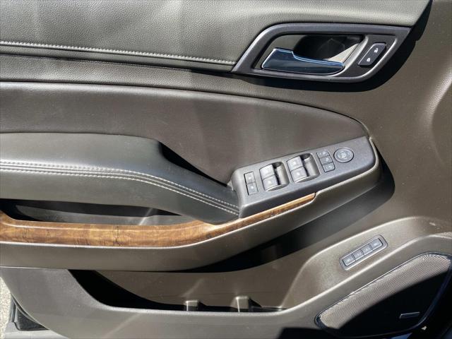 2020 Chevrolet Suburban 4WD LT