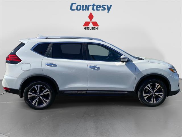 2017 Nissan Rogue SL