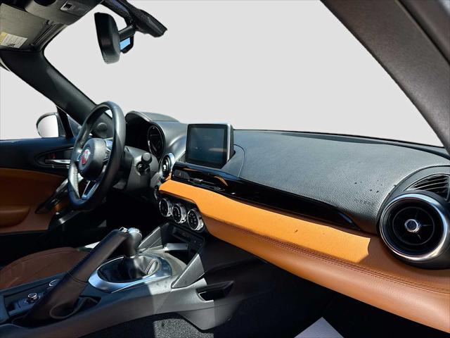 2019 Fiat 124 Spider Lusso