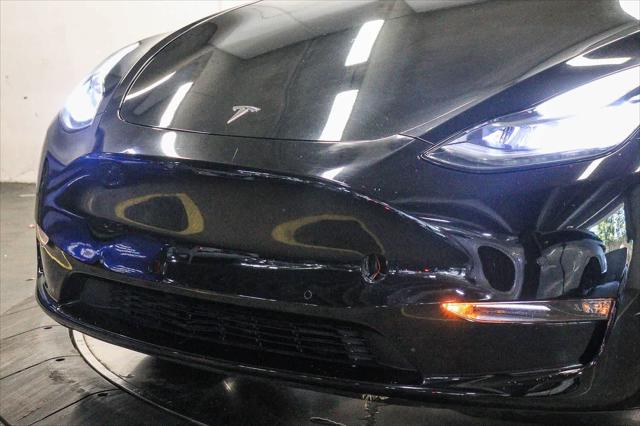 2022 Tesla Model Y Long Range Dual Motor All-Wheel Drive