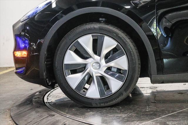 2022 Tesla Model Y Long Range Dual Motor All-Wheel Drive