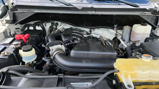 2017 Nissan 2500 S V6