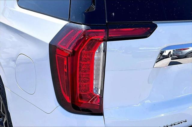 2023 GMC Yukon 4WD SLE