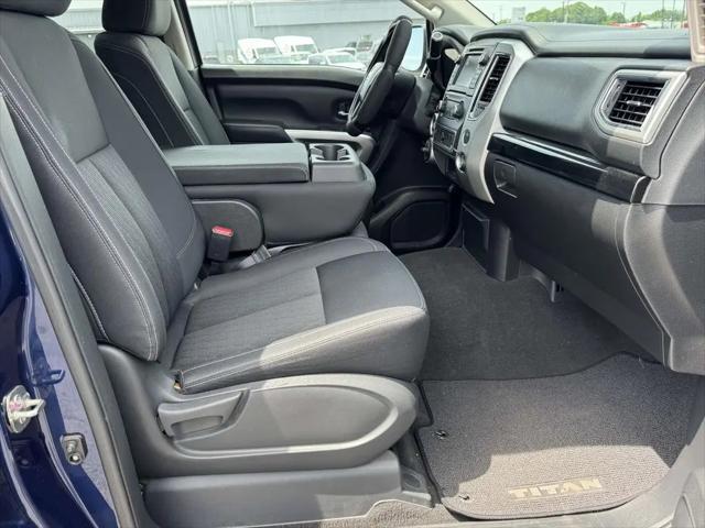 2019 Nissan Titan SV