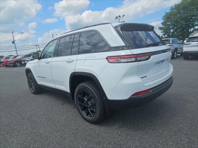 2026 Jeep Grand Cherokee Altitude 4x4