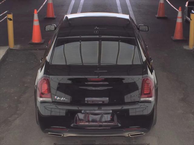 2022 Chrysler 300 Touring