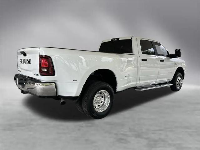 2025 Ram 3500 Big Horn Crew Cab 4x4 8' Box