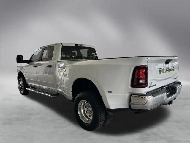 2025 Ram 3500 Big Horn Crew Cab 4x4 8' Box