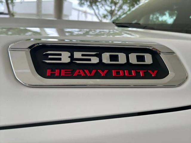 2025 Ram 3500 Big Horn Crew Cab 4x4 8' Box